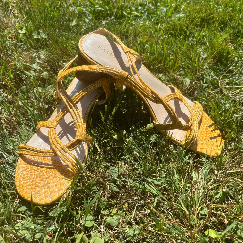 Franco Sarto kitty heels ✨⭐️🌻